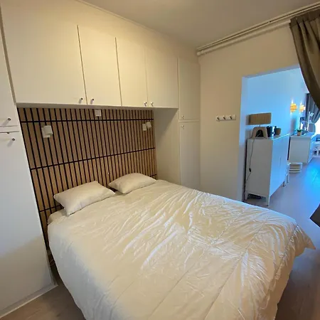 Rembrandt 502 With Beautiful Sea Views Nieuwpoort