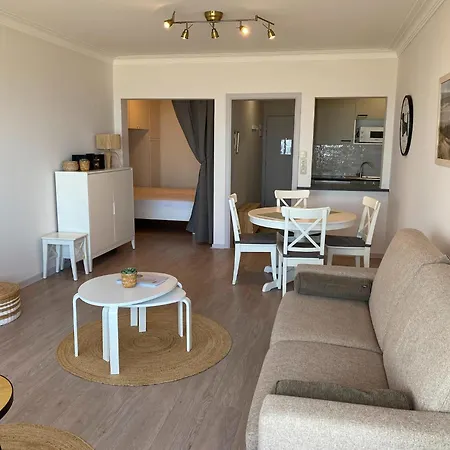 Rembrandt 502 With Beautiful Sea Views *