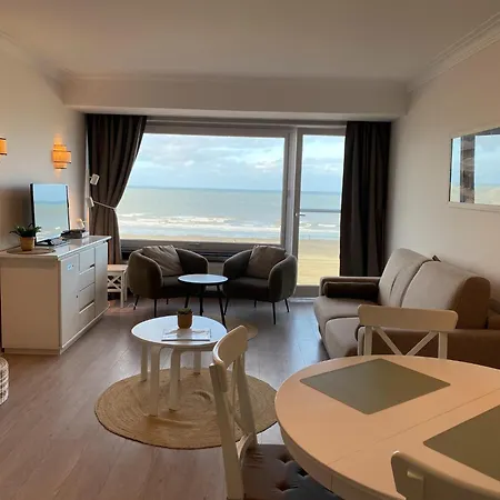 Rembrandt 502 With Beautiful Sea Views Apartment Nieuwpoort